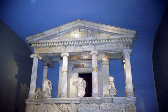 bm-greece